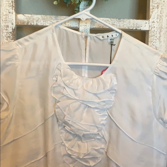cabi Jabot Blouse ✨ - Picture 2 of 4